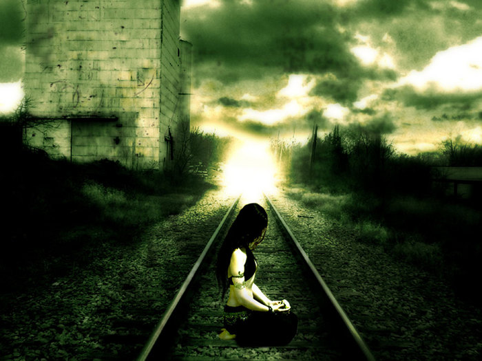 12942662__gothic_girlz_1128514082_i_3124_full.jpg