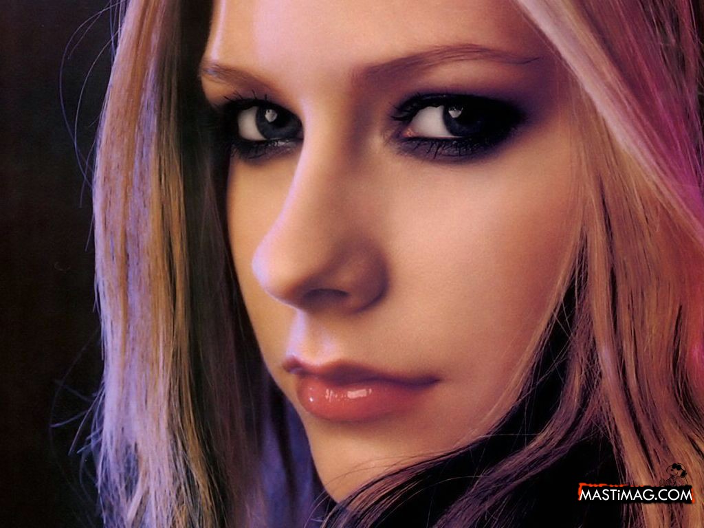Avril-Lavigne-93.JPG